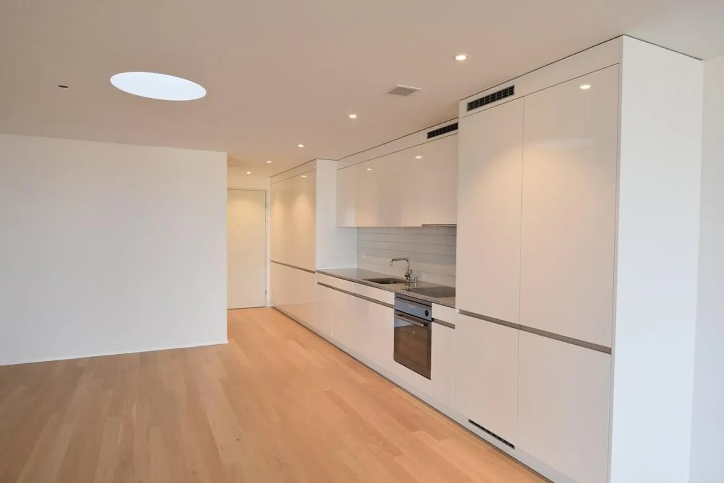 Spazio Loft/Studio Luminoso a Romanshorn Vicino al Lago - Foto 1 di 4