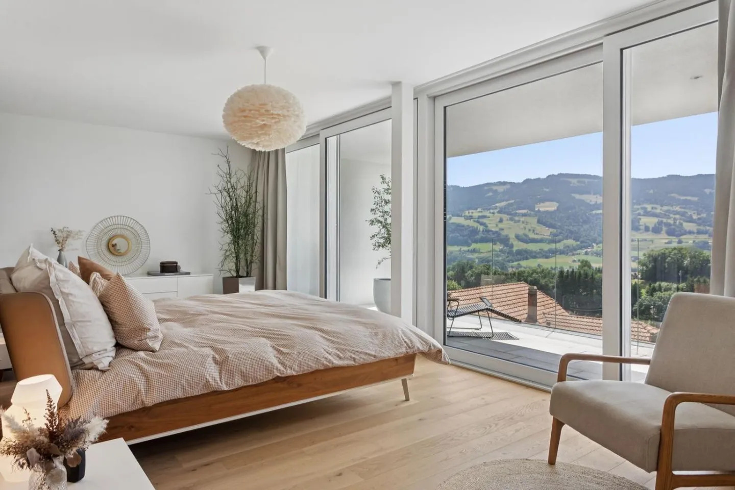 Villa avec terrasse et vue magnifique sur le lac et les préalpes - Photo 9 sur 12