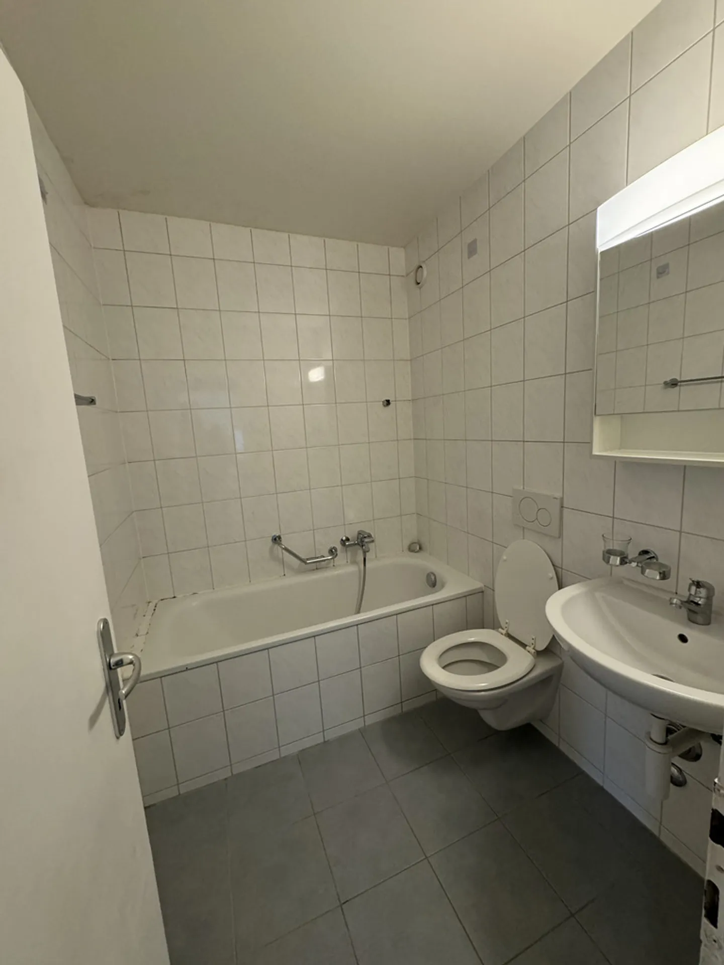 Apartment for rent - Photo 7 of 9