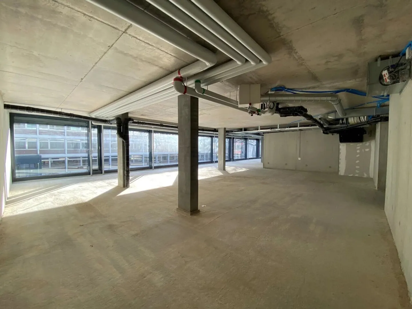 Activity Surfaces in Petit-Saconnex - Photo 7 of 7