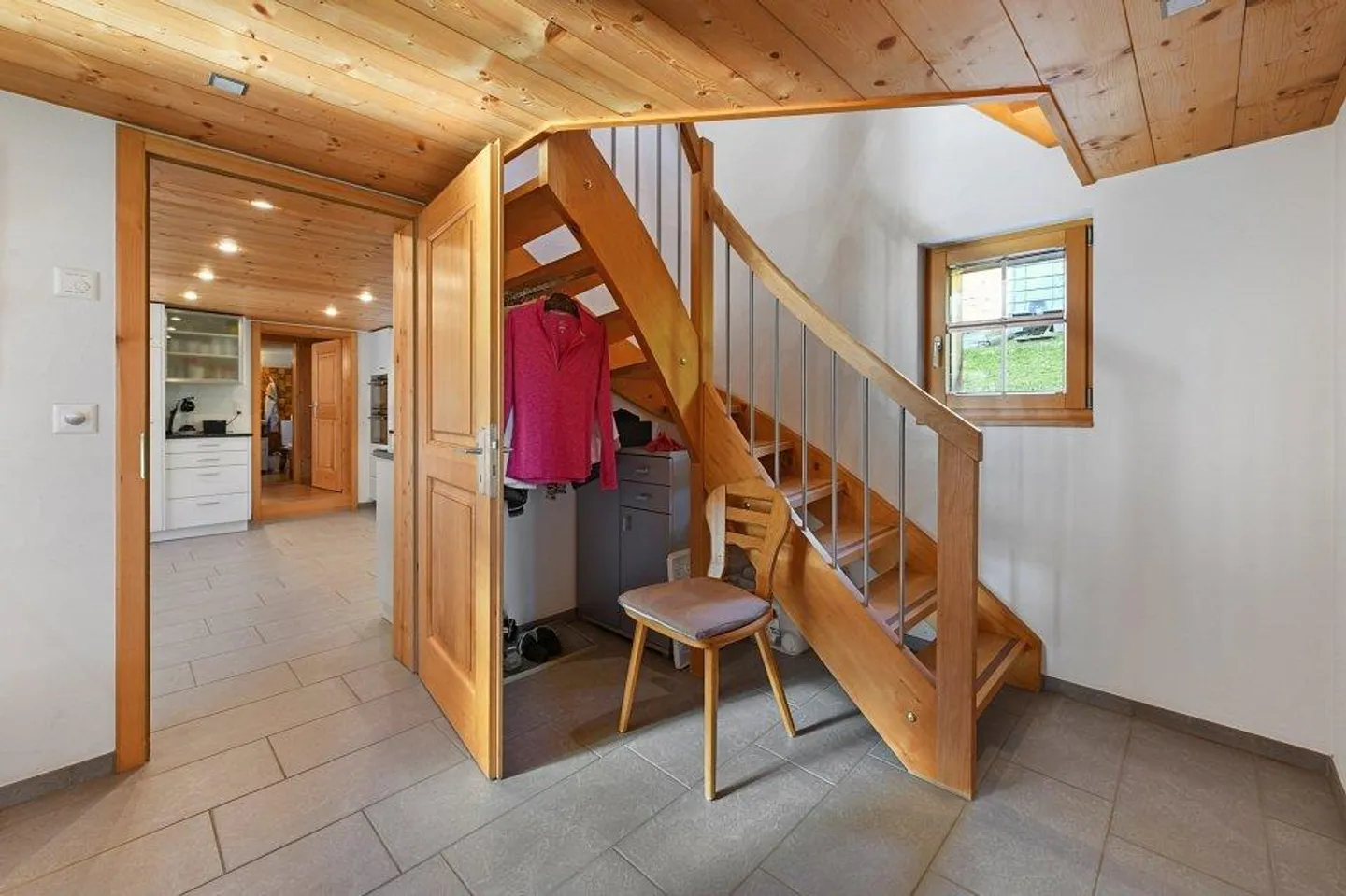 Detached single-family house with panoramic views and generous space - Photo 13 of 13