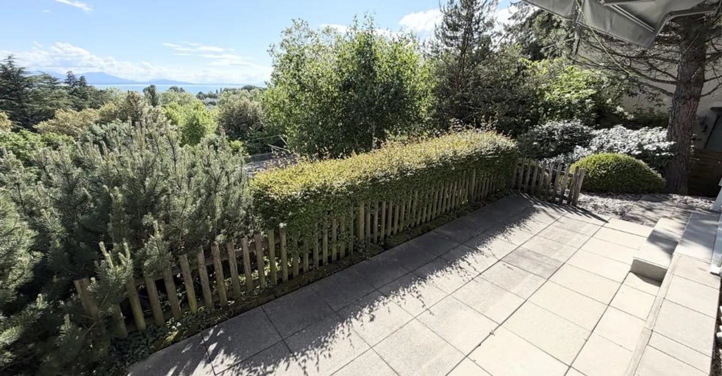 Beautiful 3.5-room apartment of 100 m2 with terrace - Photo 1 of 7