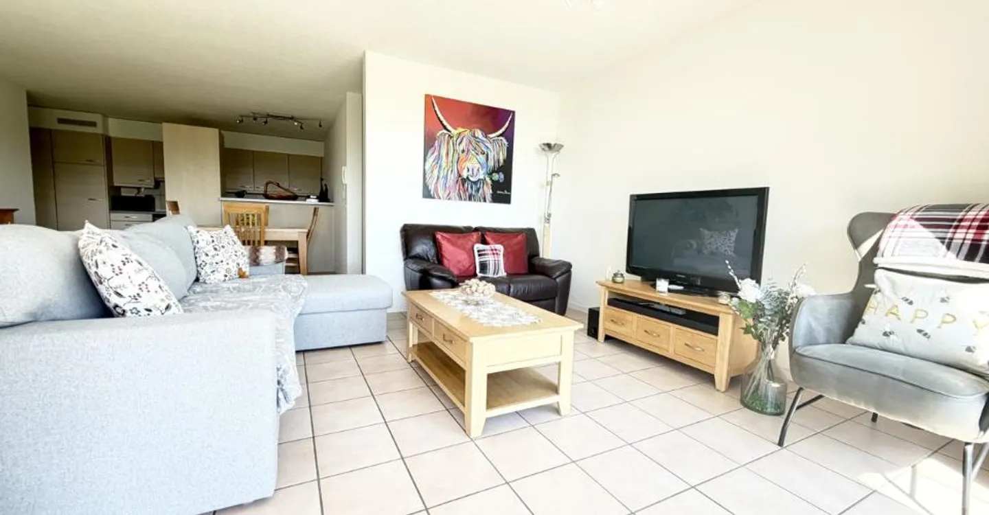 Beautiful 3.5-room apartment of 100 m2 with terrace - Photo 2 of 7