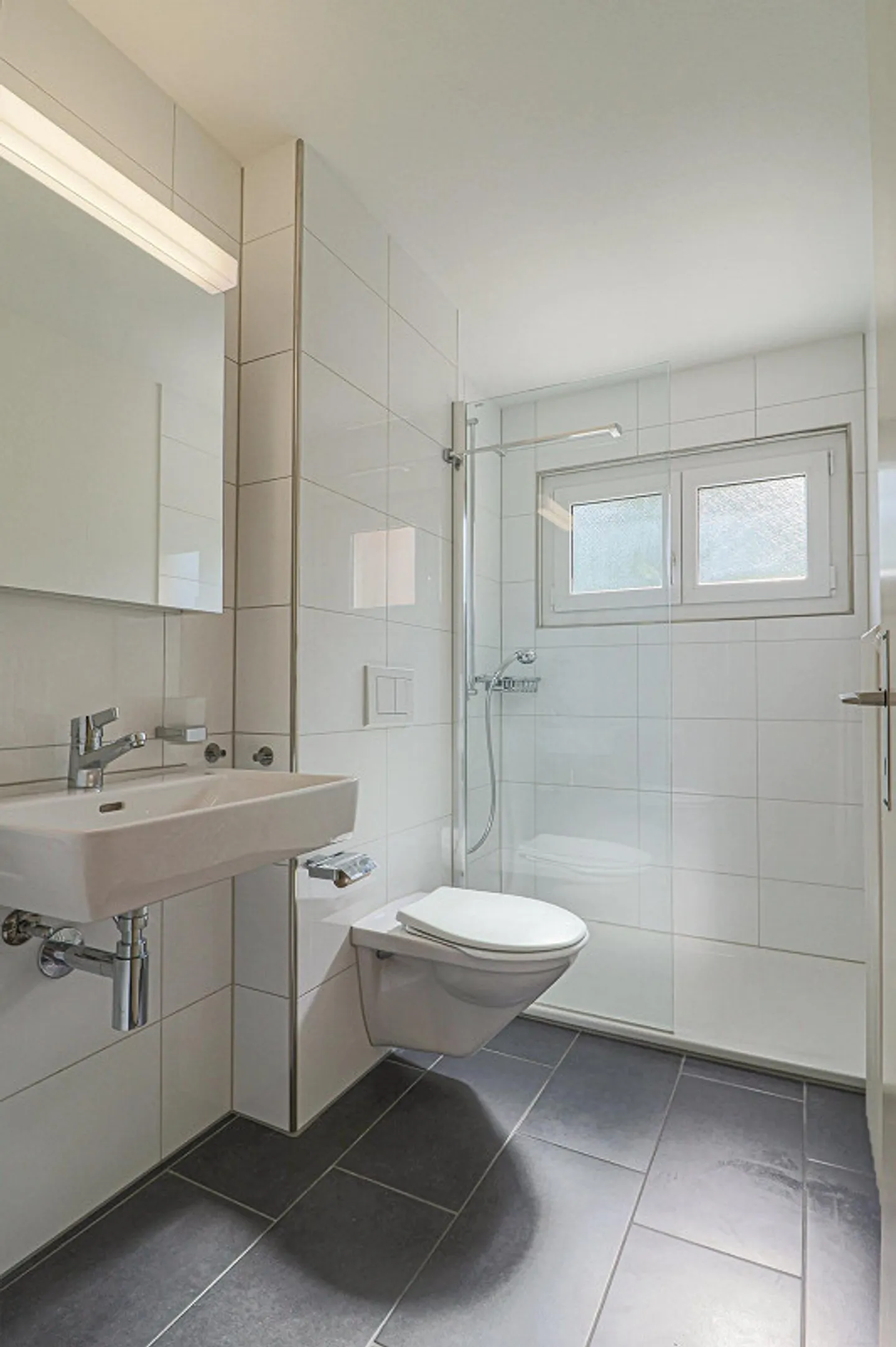 Living in a quiet location - Photo 5 of 9