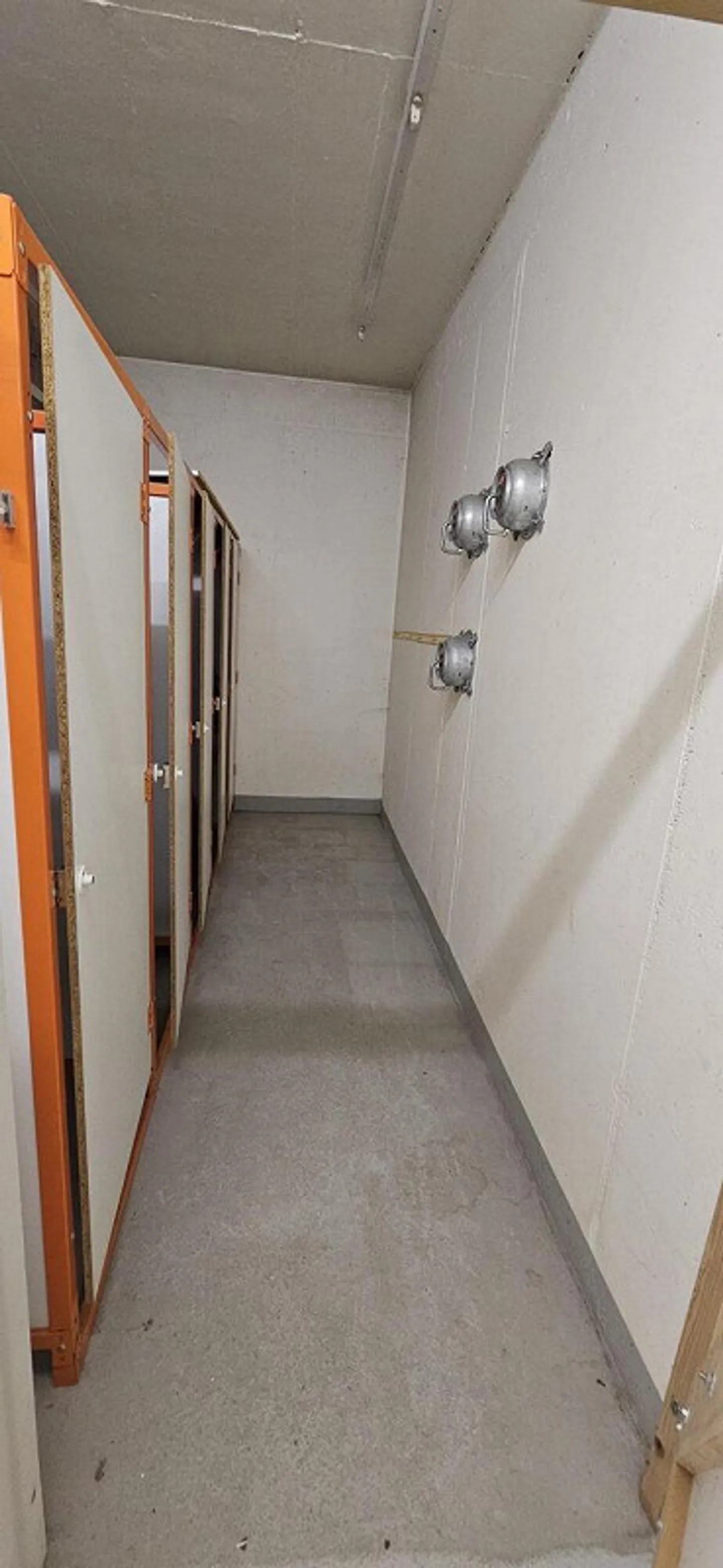 IN AFFITTO Spazio di stoccaggio o archivio a Lucerna - Foto 6 di 6