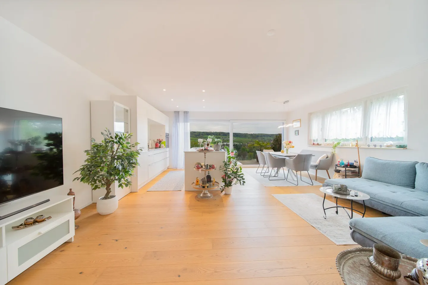 Appartamento da sogno con vista spettacolare - Foto 4 di 13