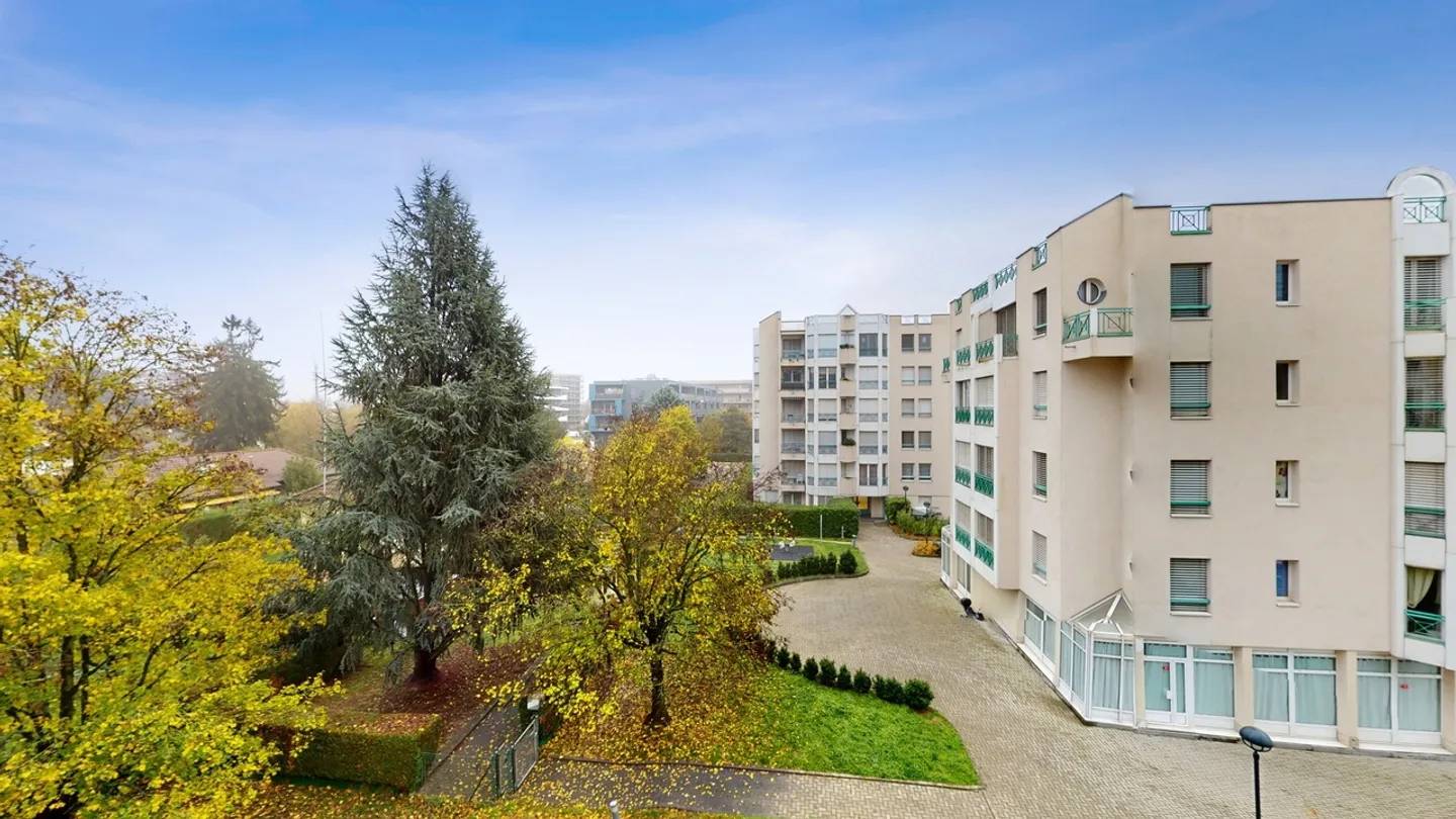 Appartement Lumineux dans Quartier Calme - Photo 6 sur 6