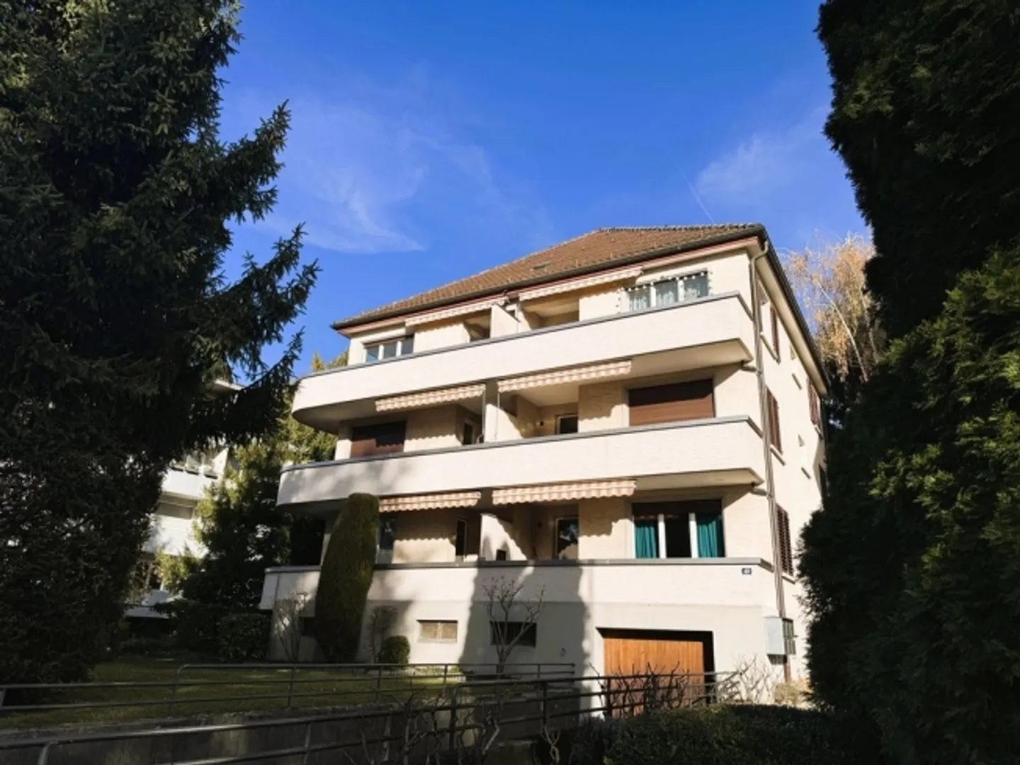 «Ihr neues Zuhause in Erlenbach am Zürichsee!» - Foto 1 von 8