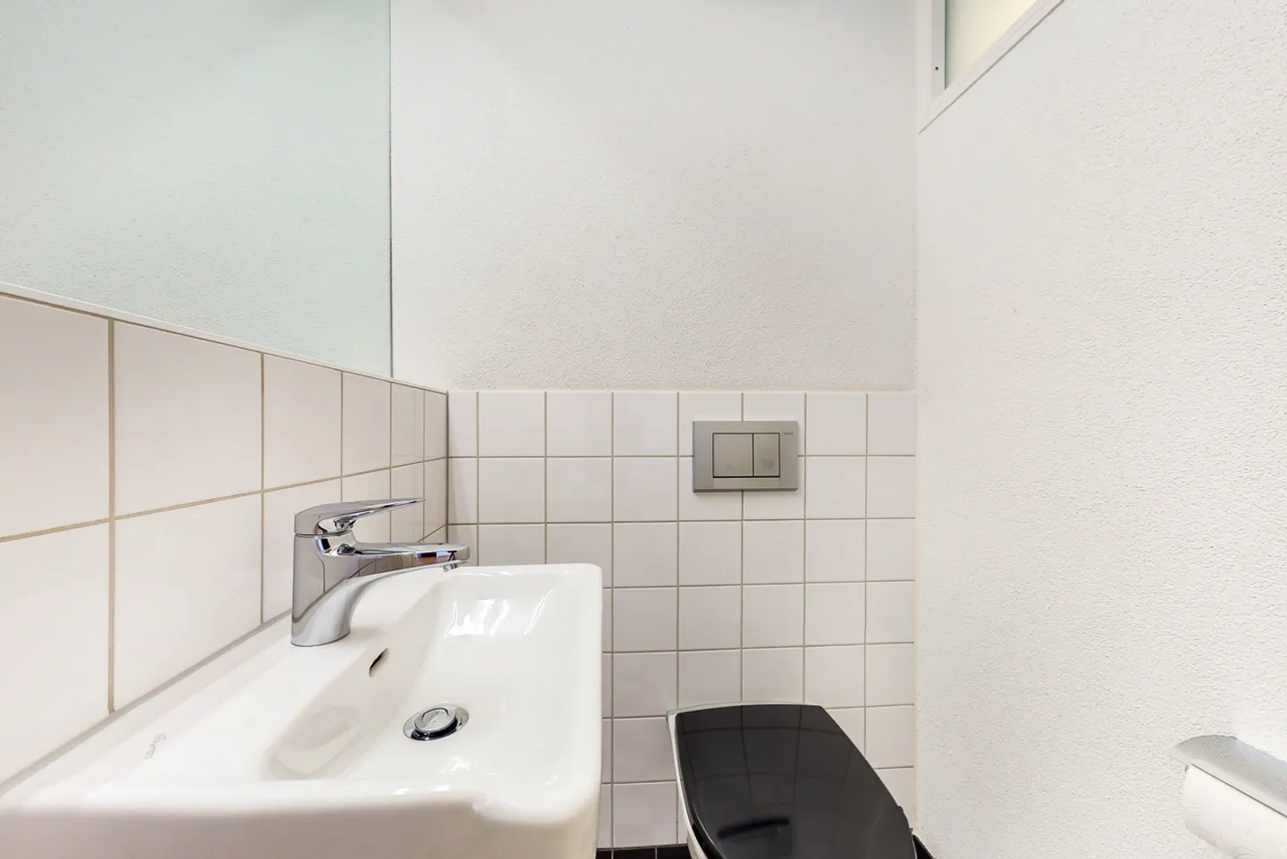 Vivere centrale direttamente alla stazione ferroviaria di Adliswil! - Foto 12 di 12