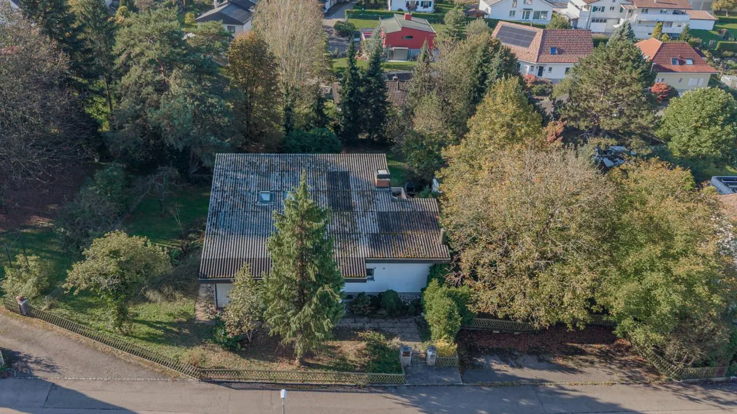 Terreno edificabile emozionante in posizione elevata e tranquilla - Foto 3 di 7