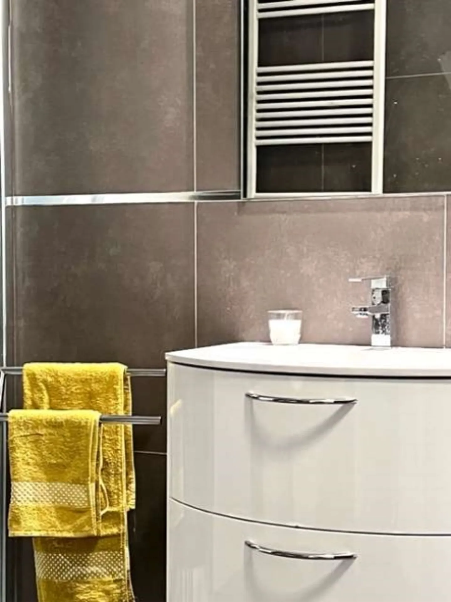 Bell'appartamento di 3,5 stanze in posizione centrale - Foto 12 di 20