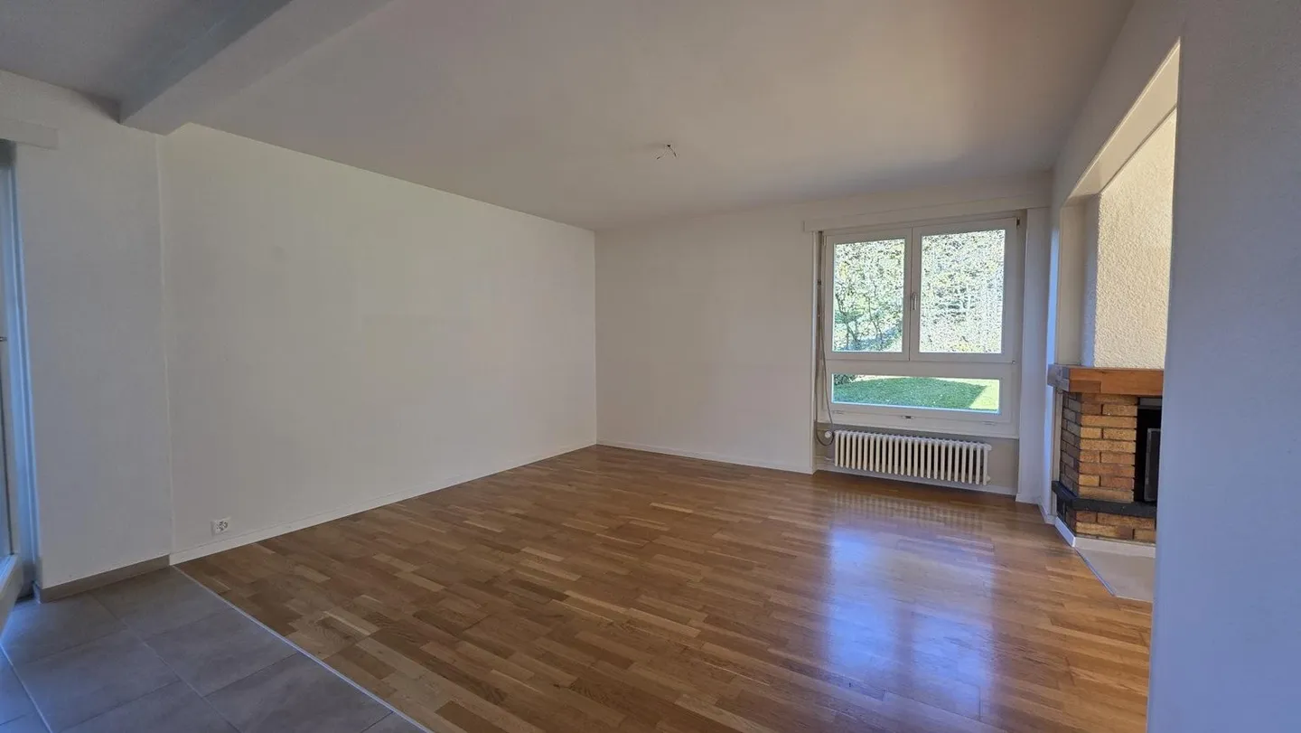 BEAUTIFUL ACCOMMODATION WITH FIREPLACE AND BALCONY - Photo 4 of 8