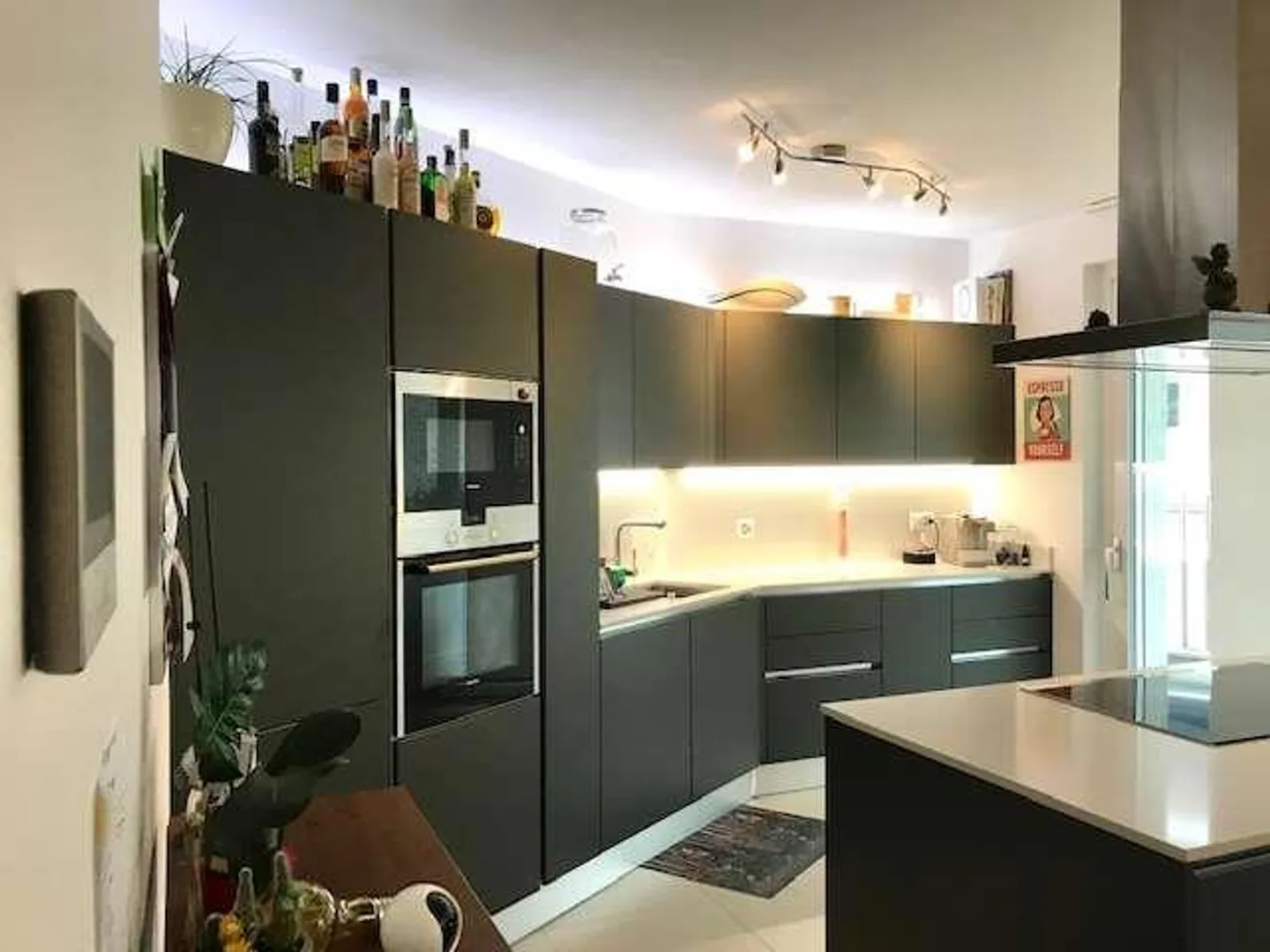 Elegantes Landhaus mit hohem Standard und privatem Garten - Foto 8 di 13