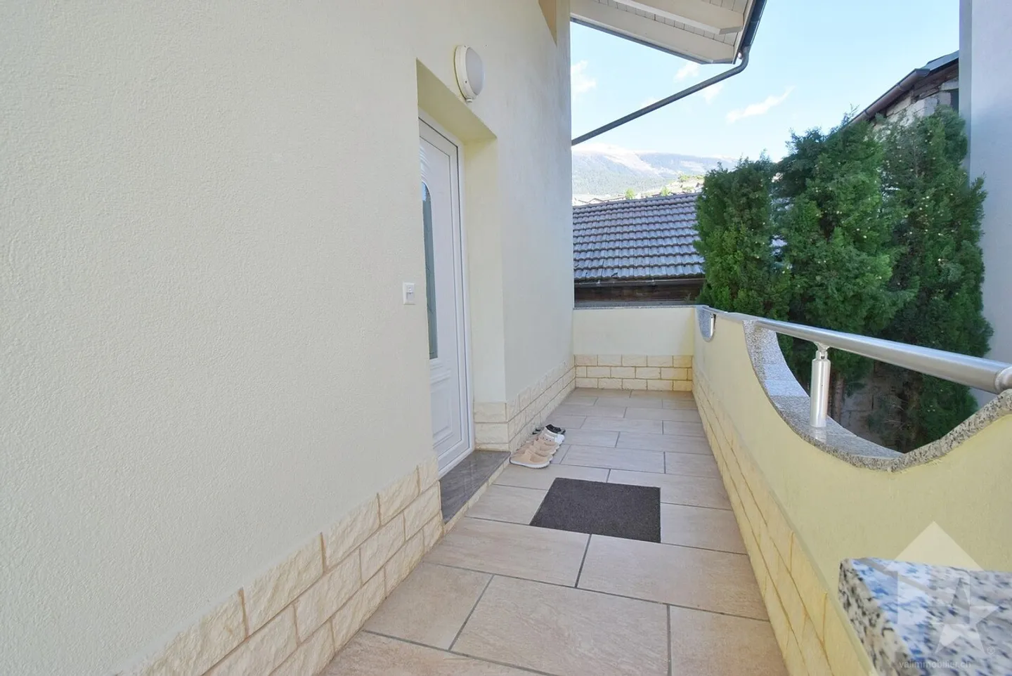 Spacious villa, completely renovated in 2014, center of Plan Conthey - Photo 21 of 21