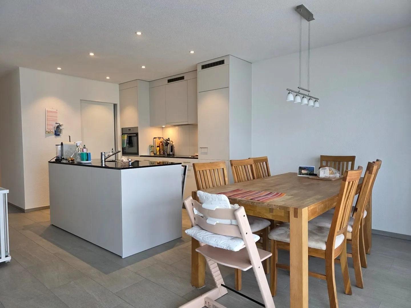 Beautiful 4.5-room apartment with terrace - Photo 8 of 13