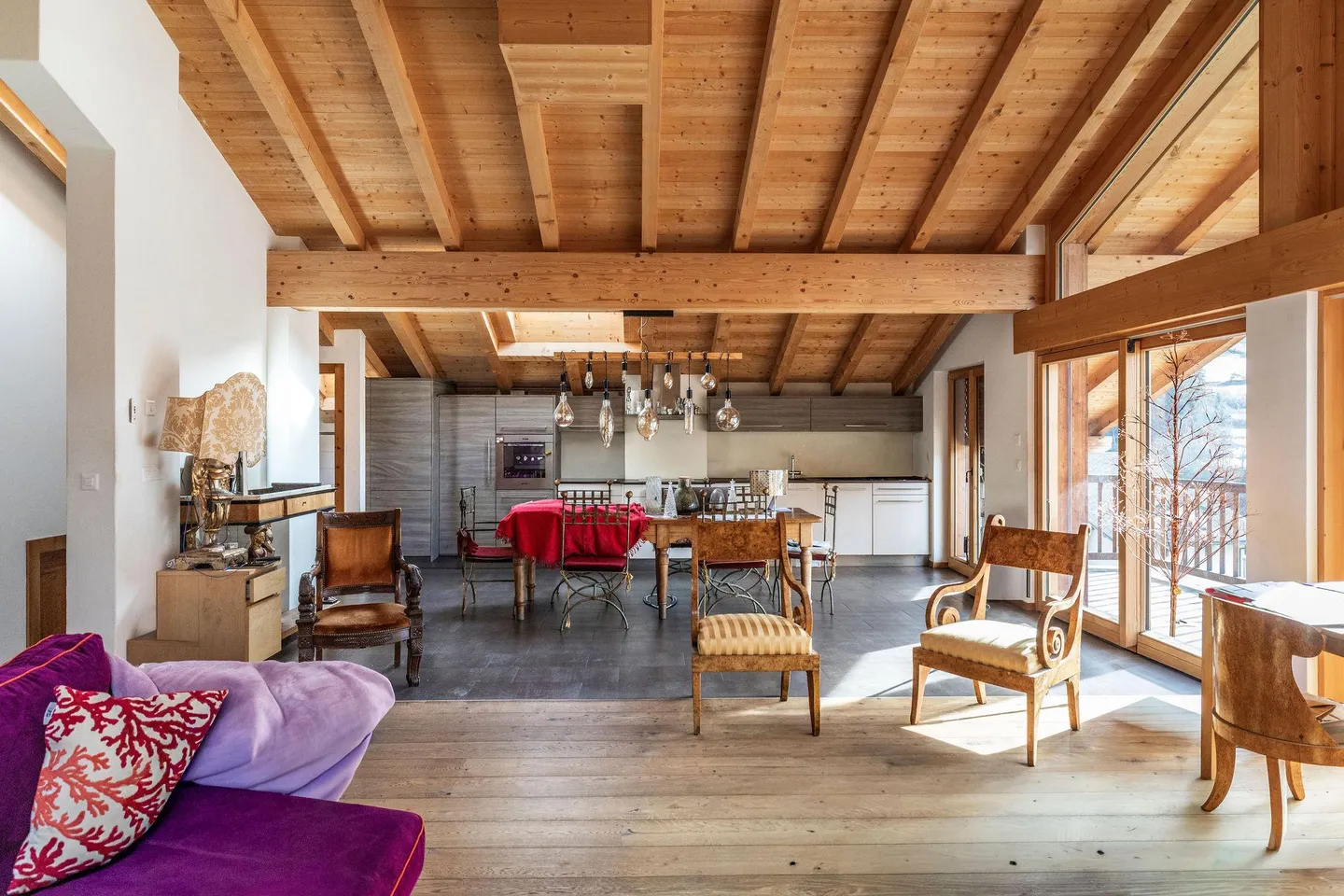 5.5 Room Penthouse in Châble - Photo 2 of 11