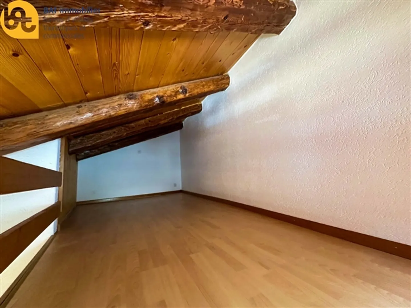 Charmante maisonette de 3,5 pièces au 1er étage - Chippis - Photo 6 sur 13