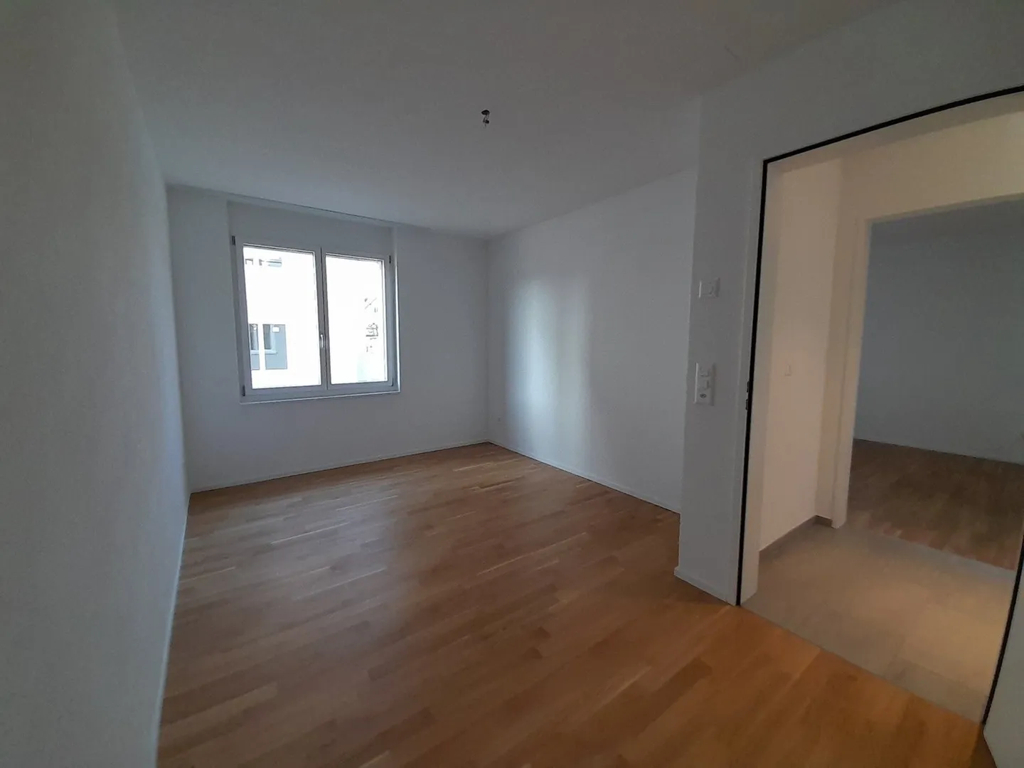 Beautiful 4.5-room apartment with terrace - Photo 2 of 13