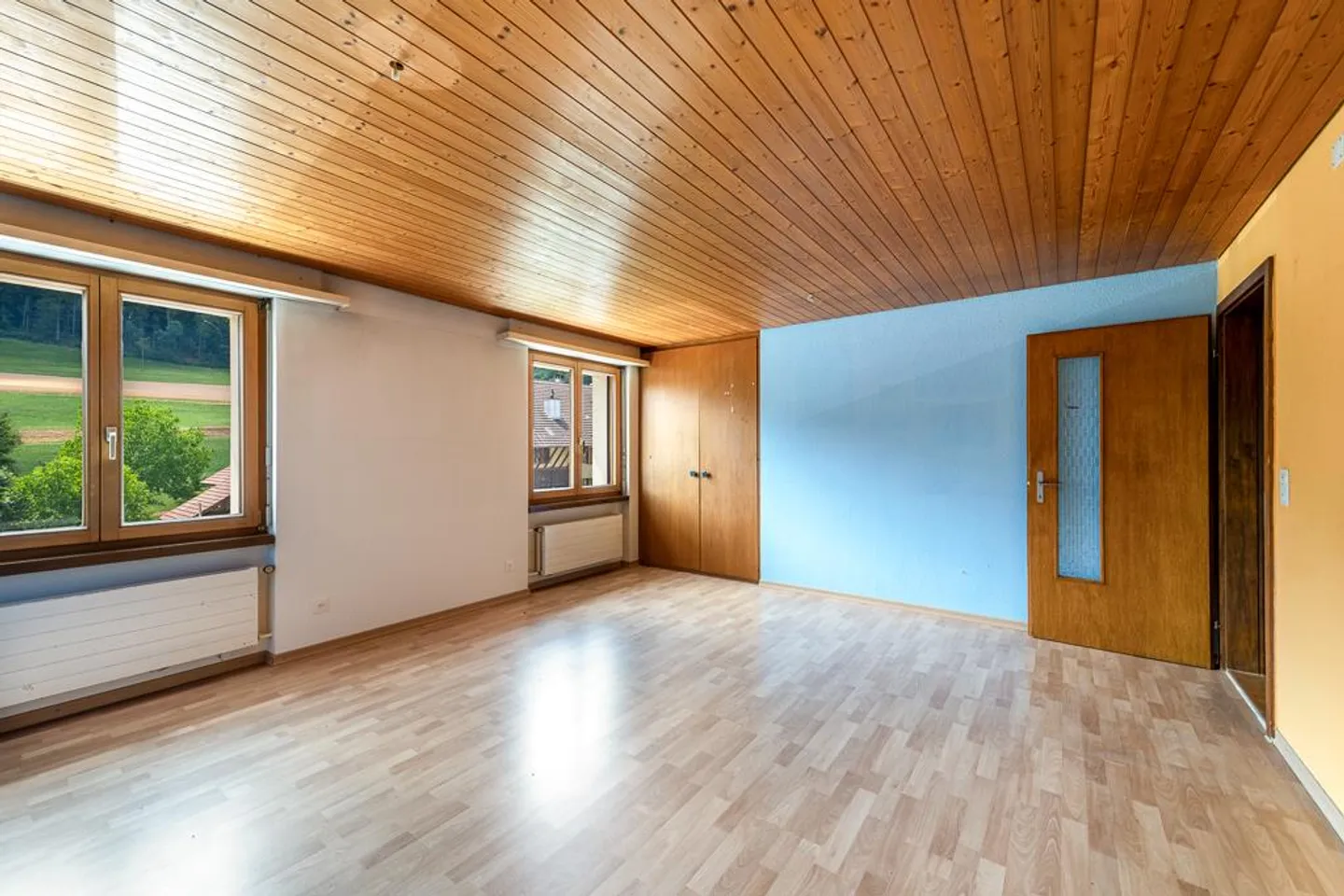 Tradition Meets Generosity - Charming Single-Family Home - Photo 7 of 9