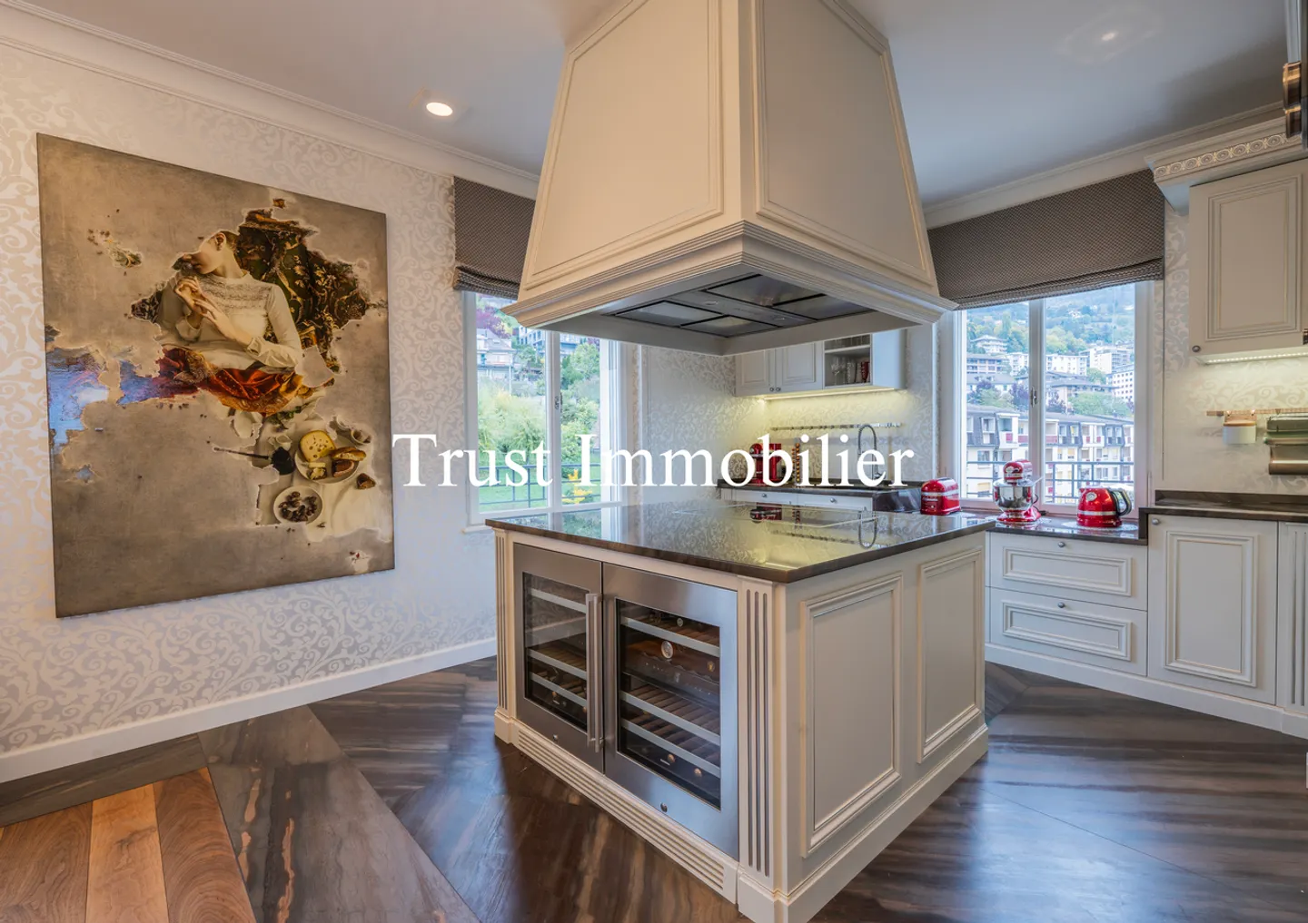 Luxurious Penthouse in Montreux - Photo 8 of 18