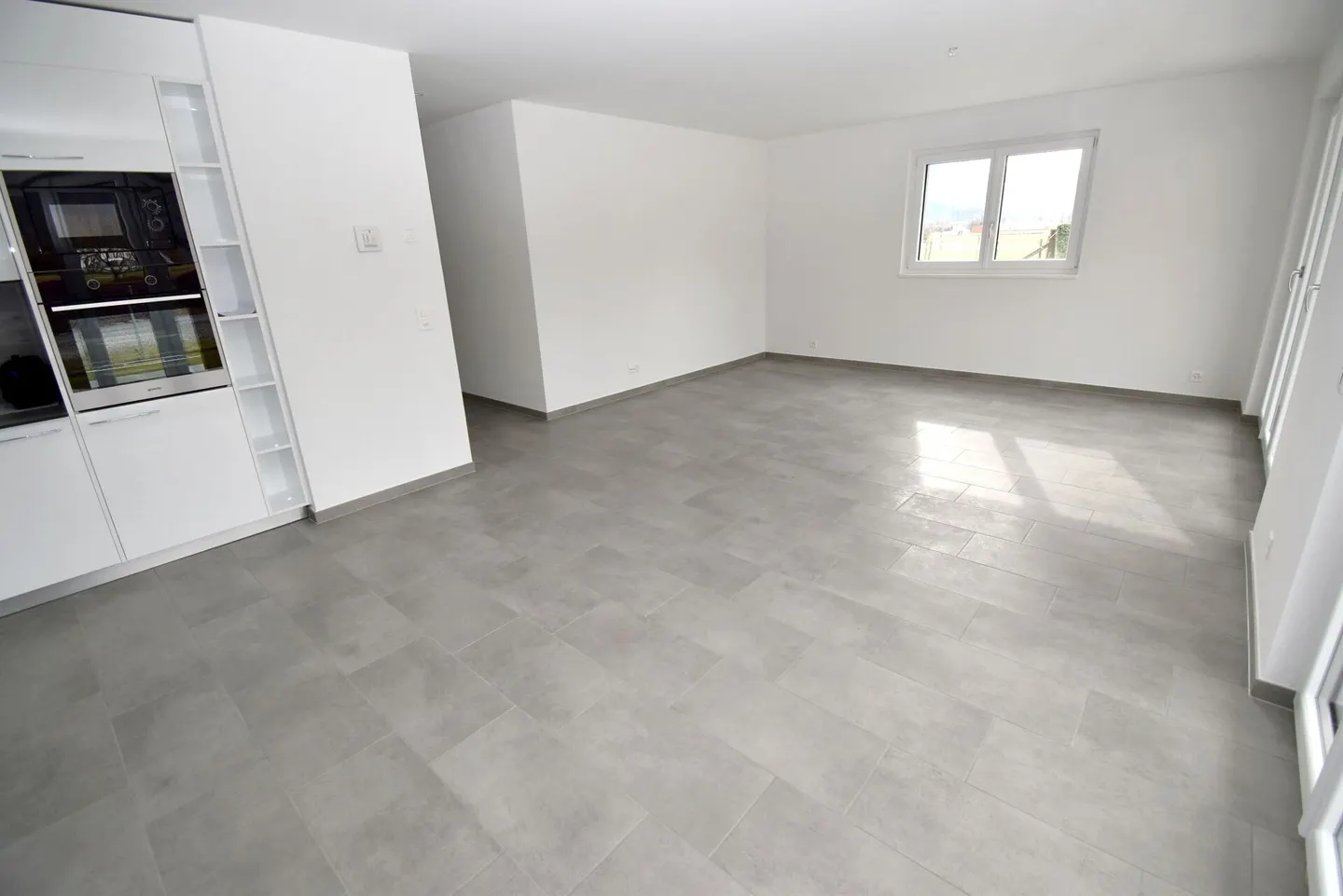 3,5-Zimmer Erdgeschosswohnung - Foto 3 von 9