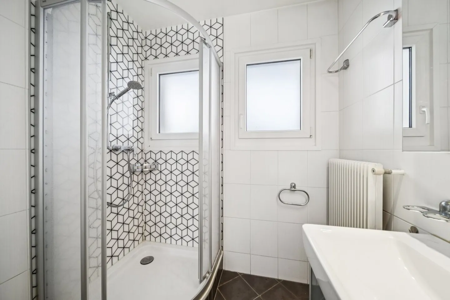 Einfamilienhaus mit Blick auf den See und das Schloss - Foto 10 von 11