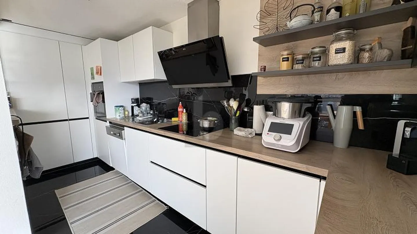 SPACIOUS WITH PANORAMIC VIEW - Photo 3 of 6