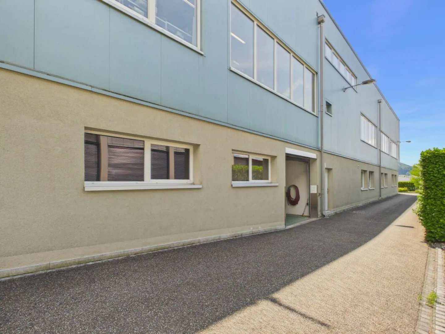 Vielseitige Gewerbefläche in Zeiningen - Foto 3 von 7