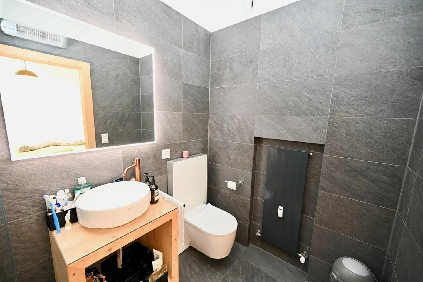 Refined apartment with a view of Lake Lugano, renovated 2022 - Photo 12 of 12