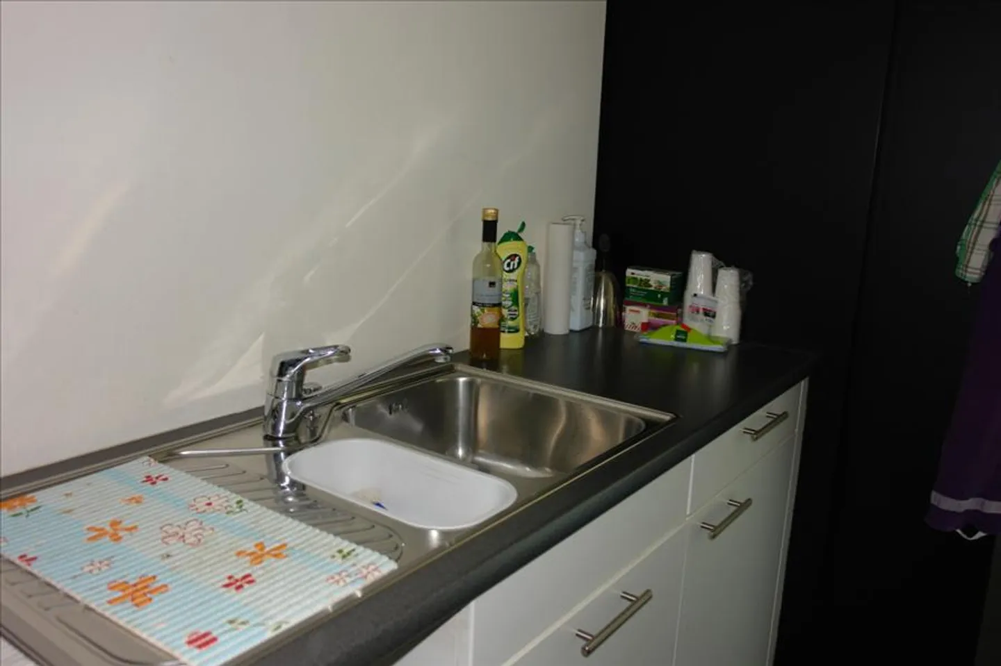 Spazio ufficio moderno in affitto a Zurigo Altstetten - Foto 4 di 5
