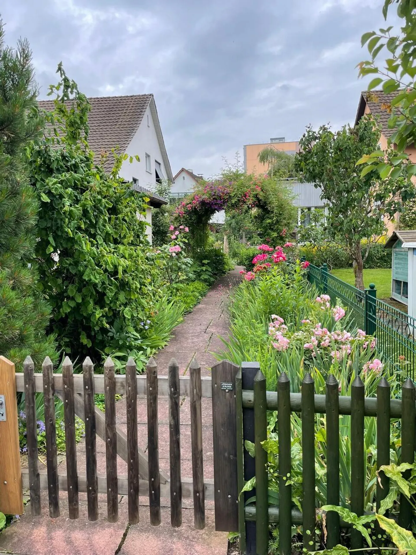 Family Paradise - Photo 2 of 17