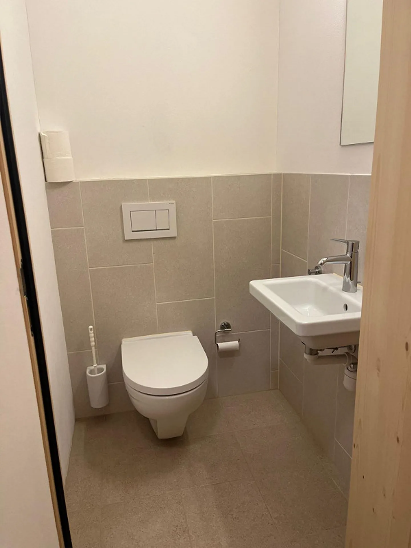 Spacious 5.5-room apartment in a quiet and central location - Photo 6 of 11