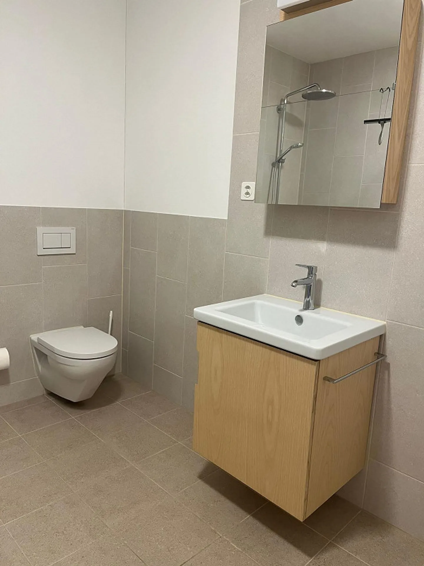 Spacious 5.5-room apartment in a quiet and central location - Photo 7 of 11