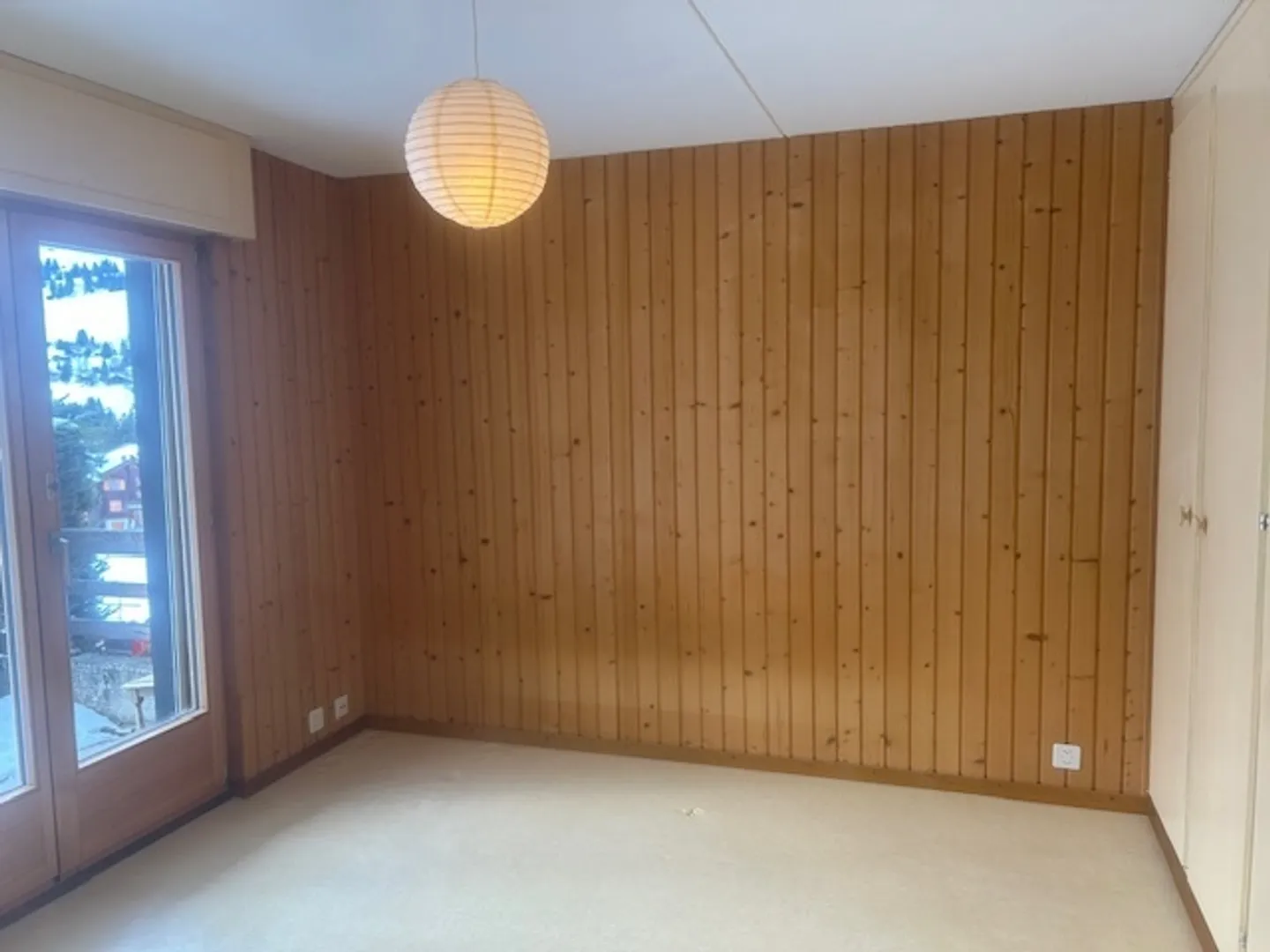 One of the rare 3-room apartments in Les Mosses for less than 300,000.-! - Photo 2 of 15