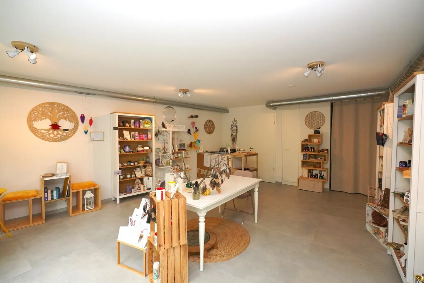 NEGOZIO IN VENDITA A SIERRE - Foto 5 di 7