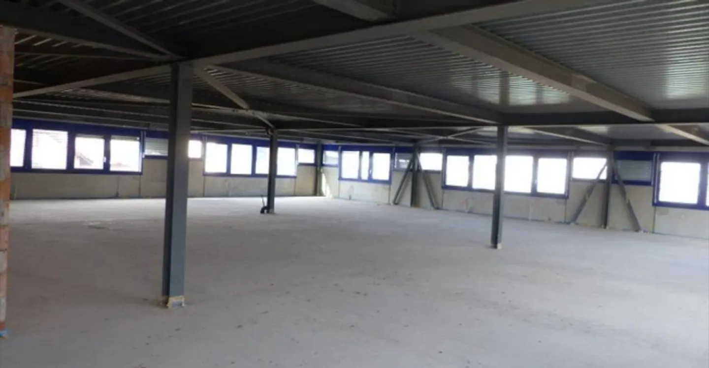 Spazio ufficio in affitto - Foto 10 di 13