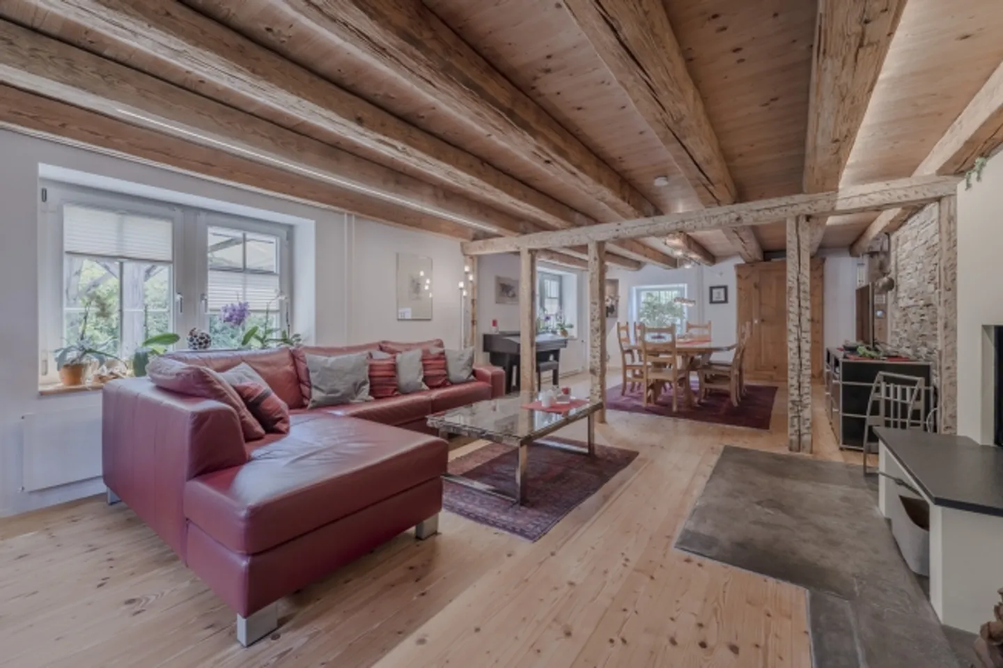 «Charmantes 4.5-Zimmer-Einfamilienhaus mit sonnigem Gartensitzplatz» - Foto 6 von 13