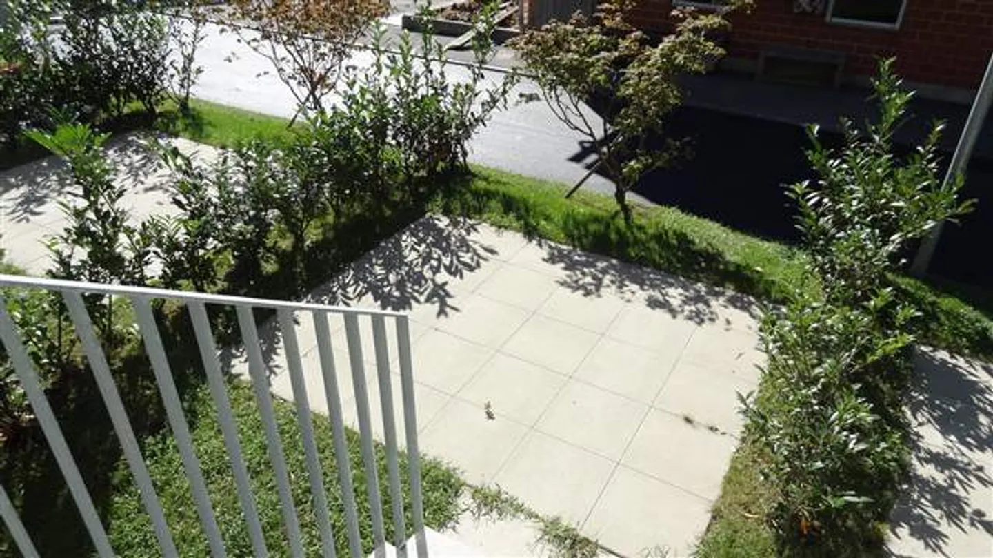Appartement en Maisonette Moderne avec Espace Jardin - Photo 6 sur 8
