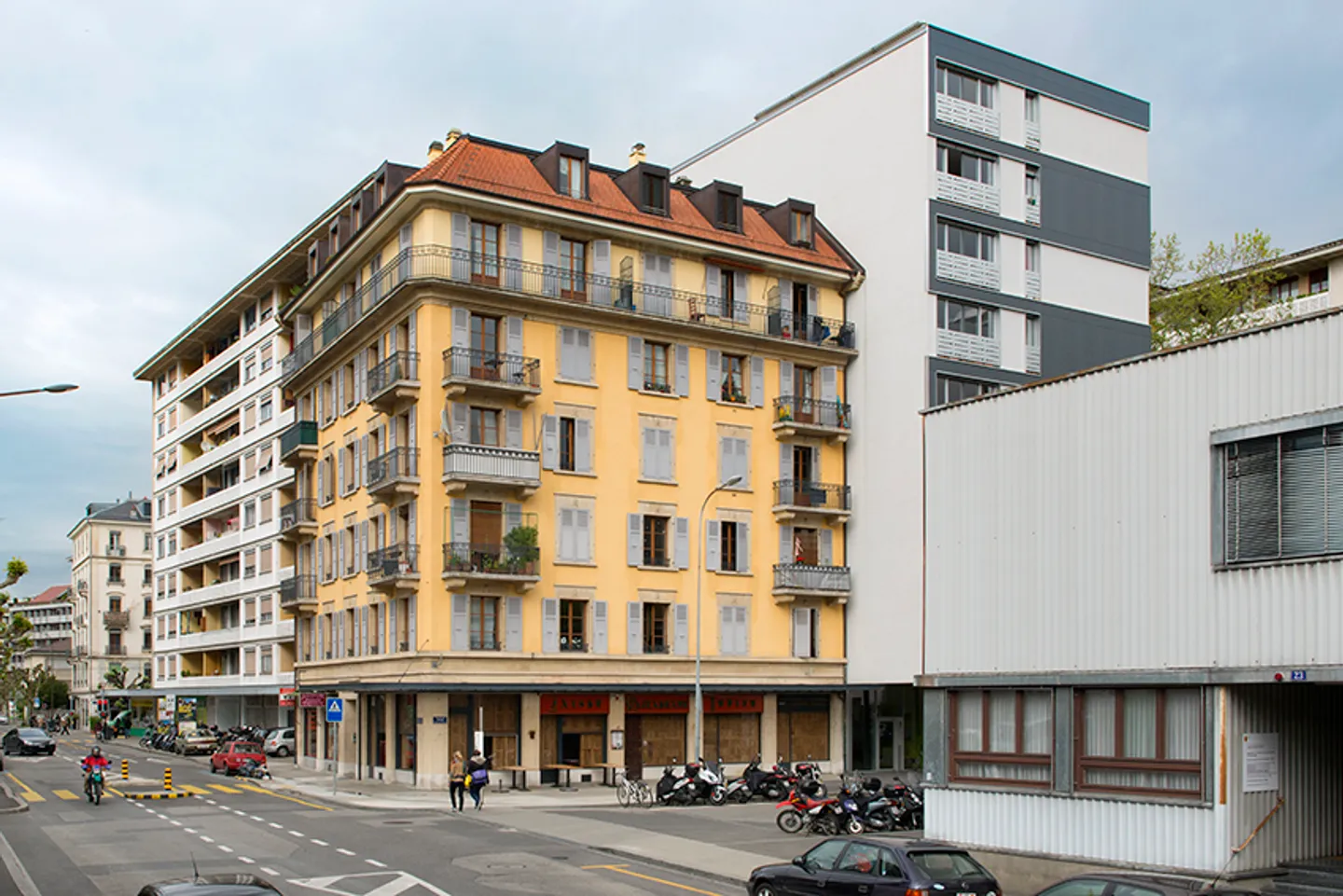 Charming Apartment with Balcony - Photo 1 of 1