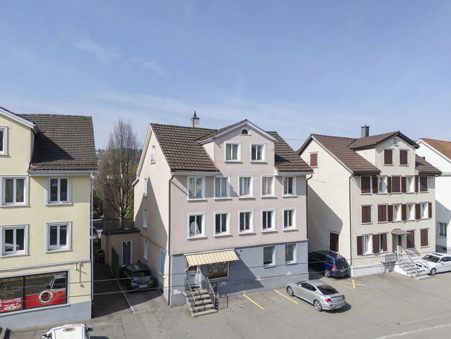 Centrally Located Residential/Commercial Building in St. Gallen - Photo 1 of 8