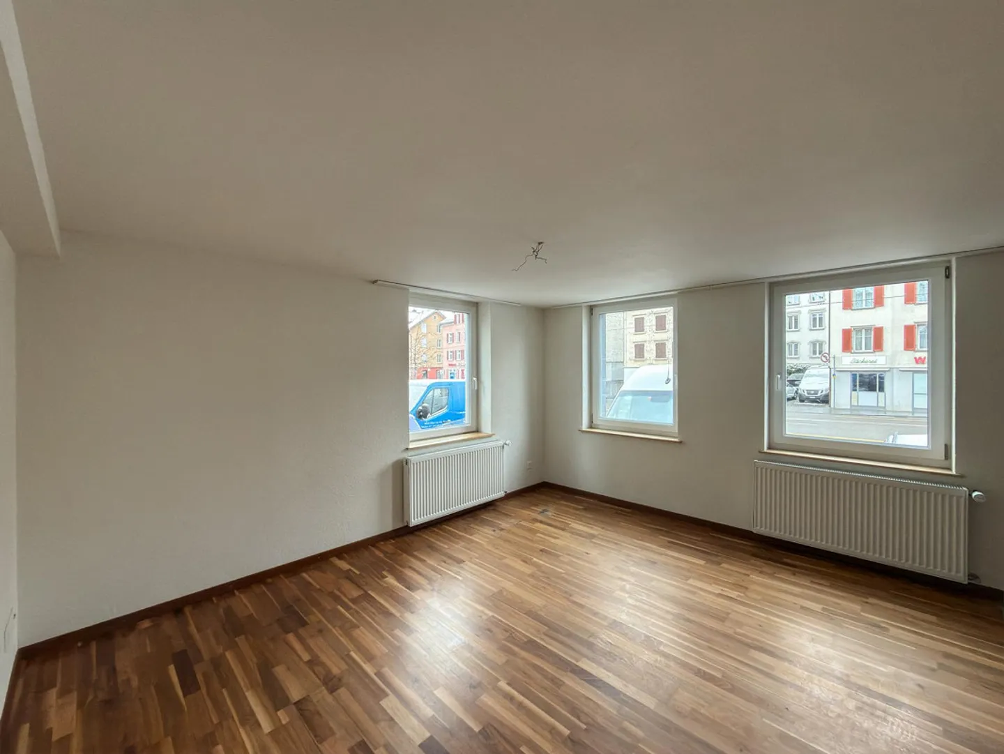 Centrally Located Residential/Commercial Building in St. Gallen - Photo 4 of 8