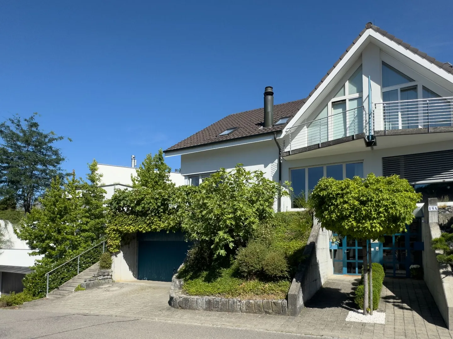 Casa unifamiliare a schiera di 6,5 stanze con vista splendida nella migliore zona residenziale - Foto 35 di 38