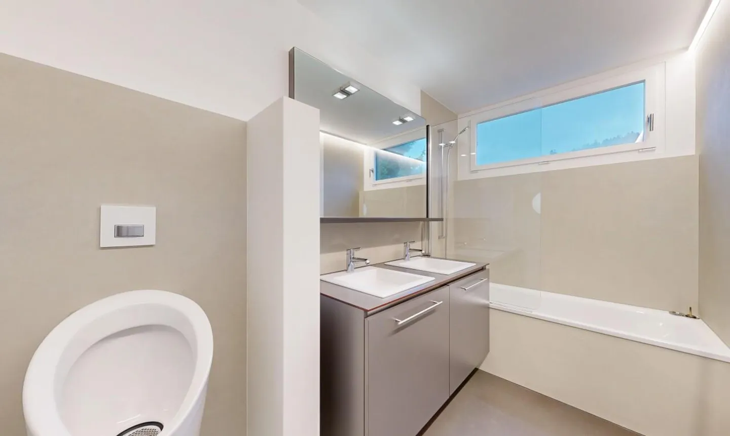 Bright 4.5-room apartment with a view of Pilatus in the Würzenbach district - Photo 8 of 11