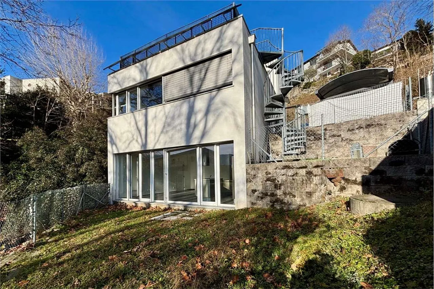 Monolocale con Grande Terrazzo - Foto 6 di 9