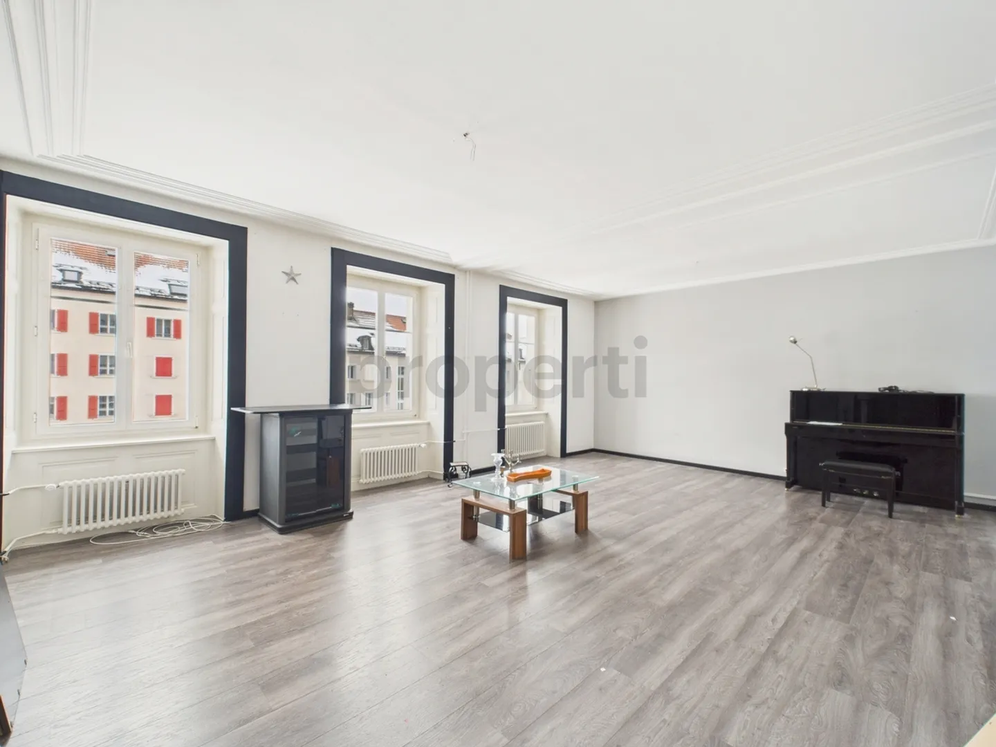 Appartamento affascinante con 4,5 stanze a La Chaux-de-Fonds, Canton NE - Foto 4 di 11