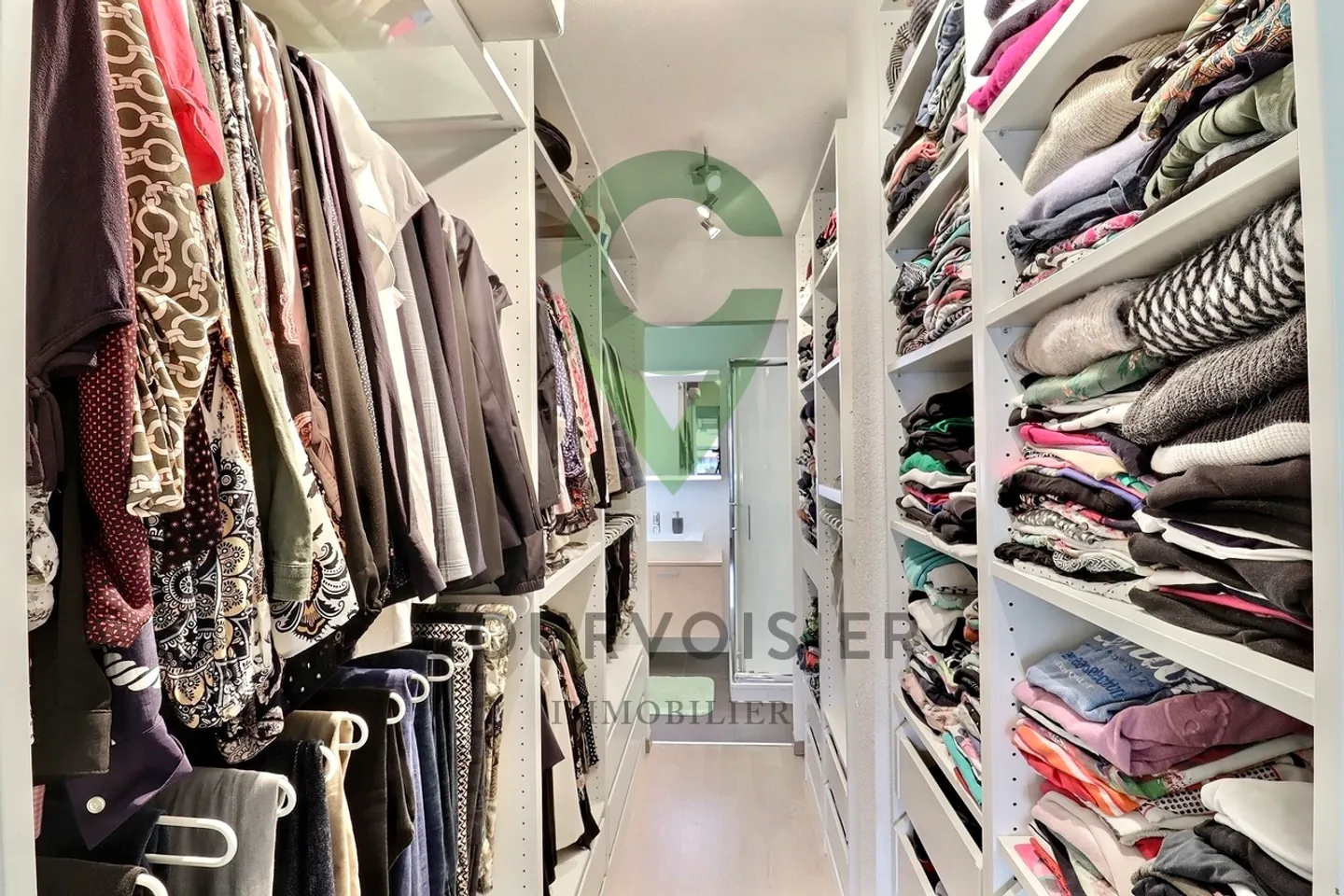 Appartement Contemporain Spacieux - Photo 8 sur 10