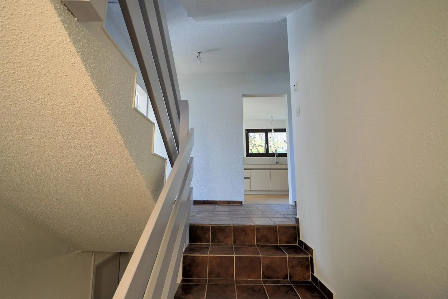 Willkommen Zuhause – Ihr renoviertes Traumhaus mit tollen Aussichten! - Foto 6 von 23