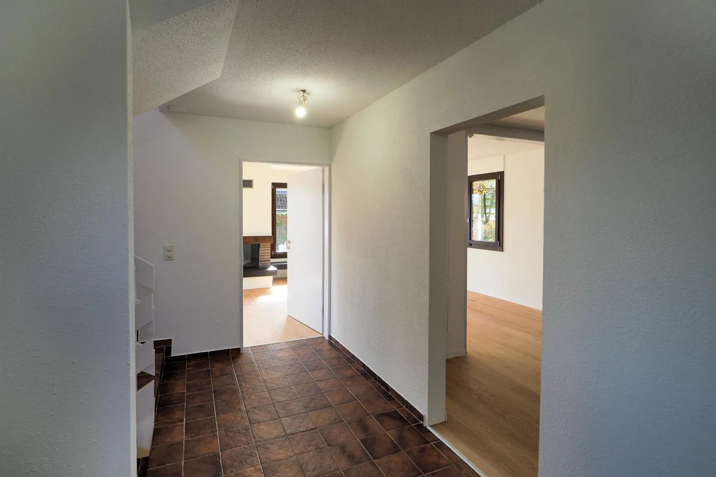 Willkommen Zuhause – Ihr renoviertes Traumhaus mit tollen Aussichten! - Foto 7 von 23