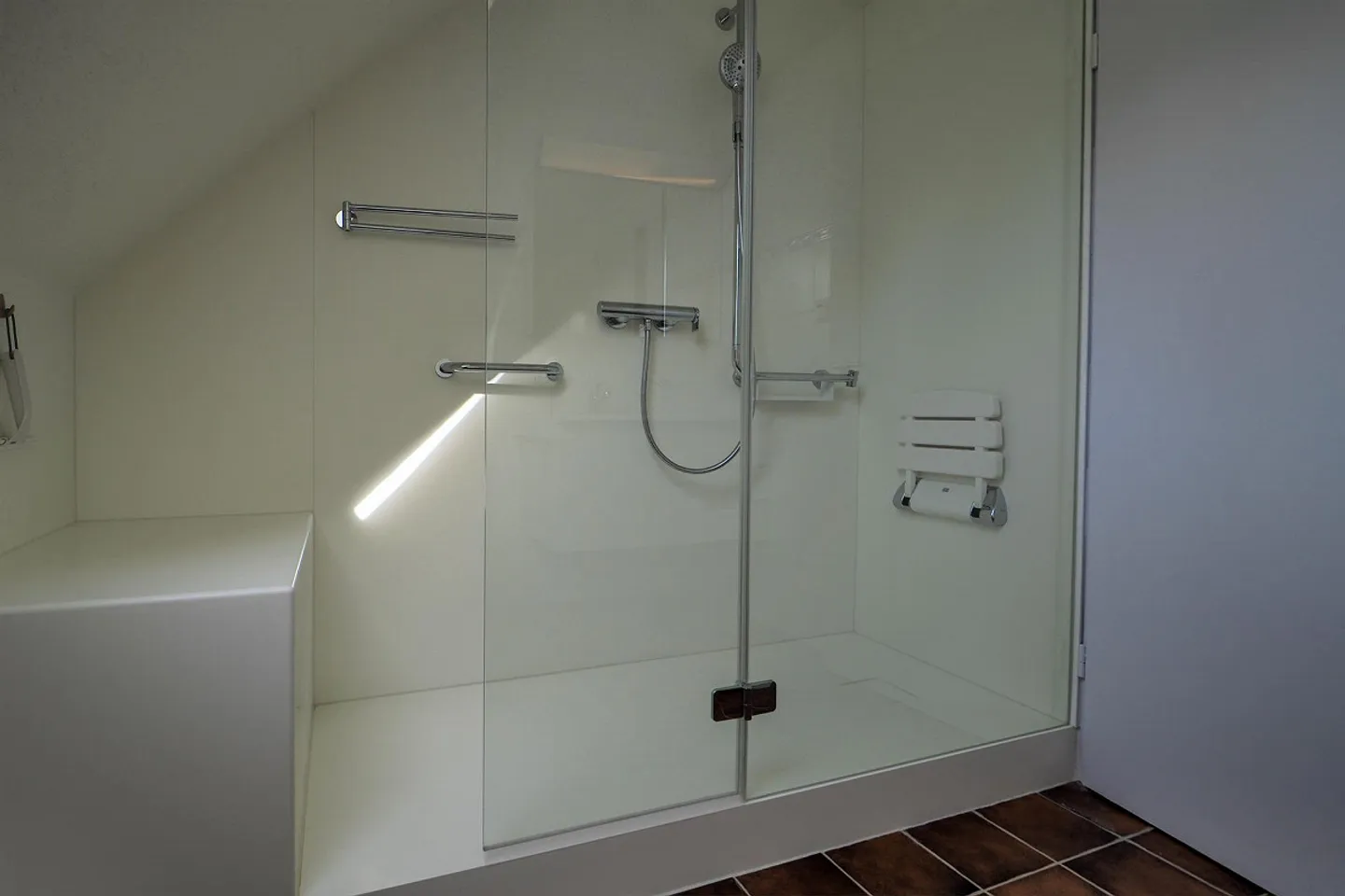 Willkommen Zuhause – Ihr renoviertes Traumhaus mit tollen Aussichten! - Foto 18 von 23