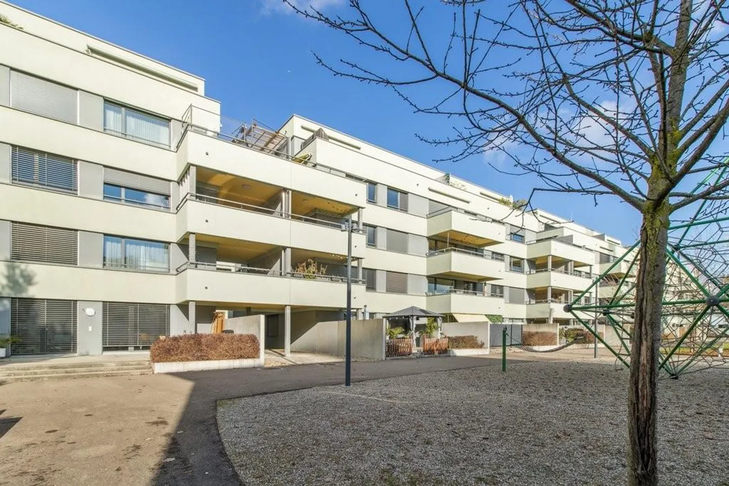 4.5 room apartment with garden seating area for rent - Photo 10 of 10